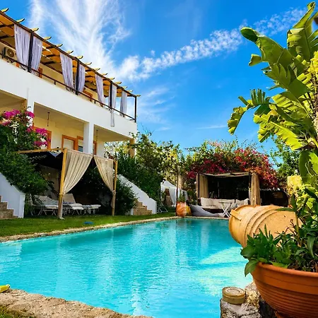 Villa Rafaella Exclusive Private Complex